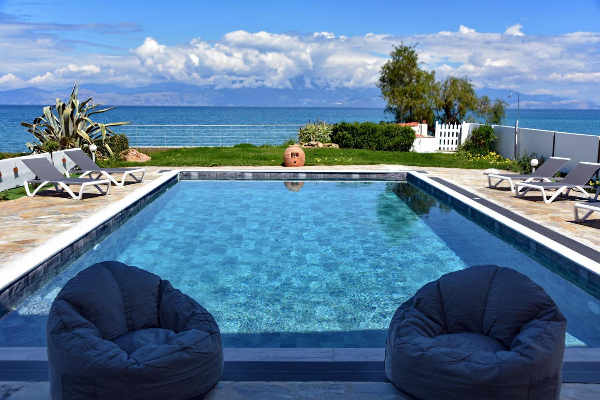 Antorina Beachfront Villas With Private Pools Kamari  Eksteriør billede