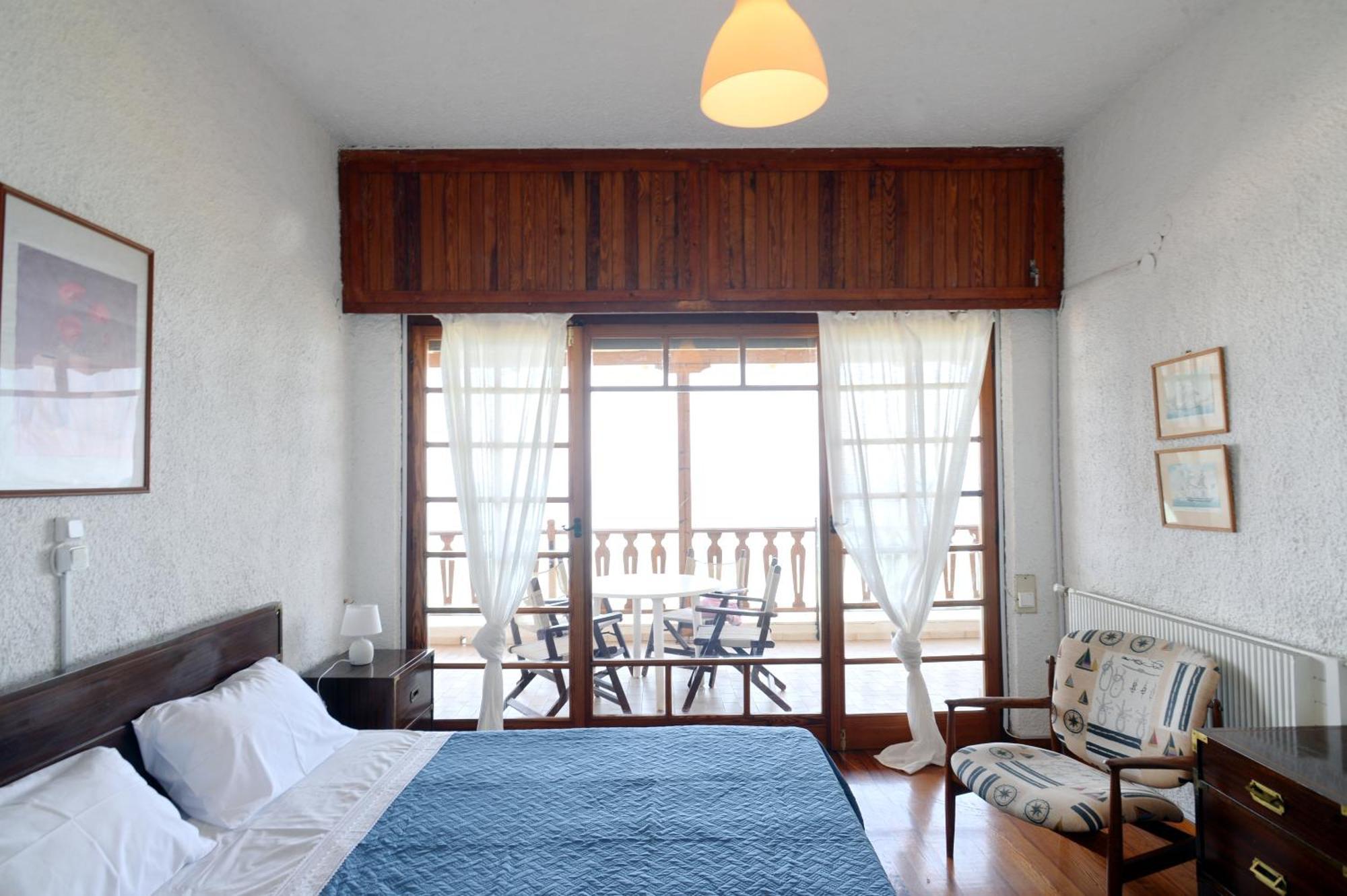 Antorina Beachfront Villas With Private Pools Kamari  Eksteriør billede