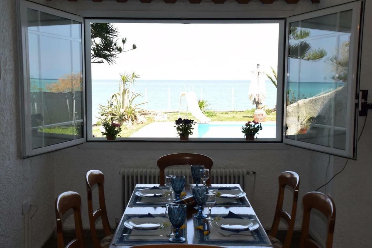 Antorina Beachfront Villas With Private Pools Kamari  Eksteriør billede