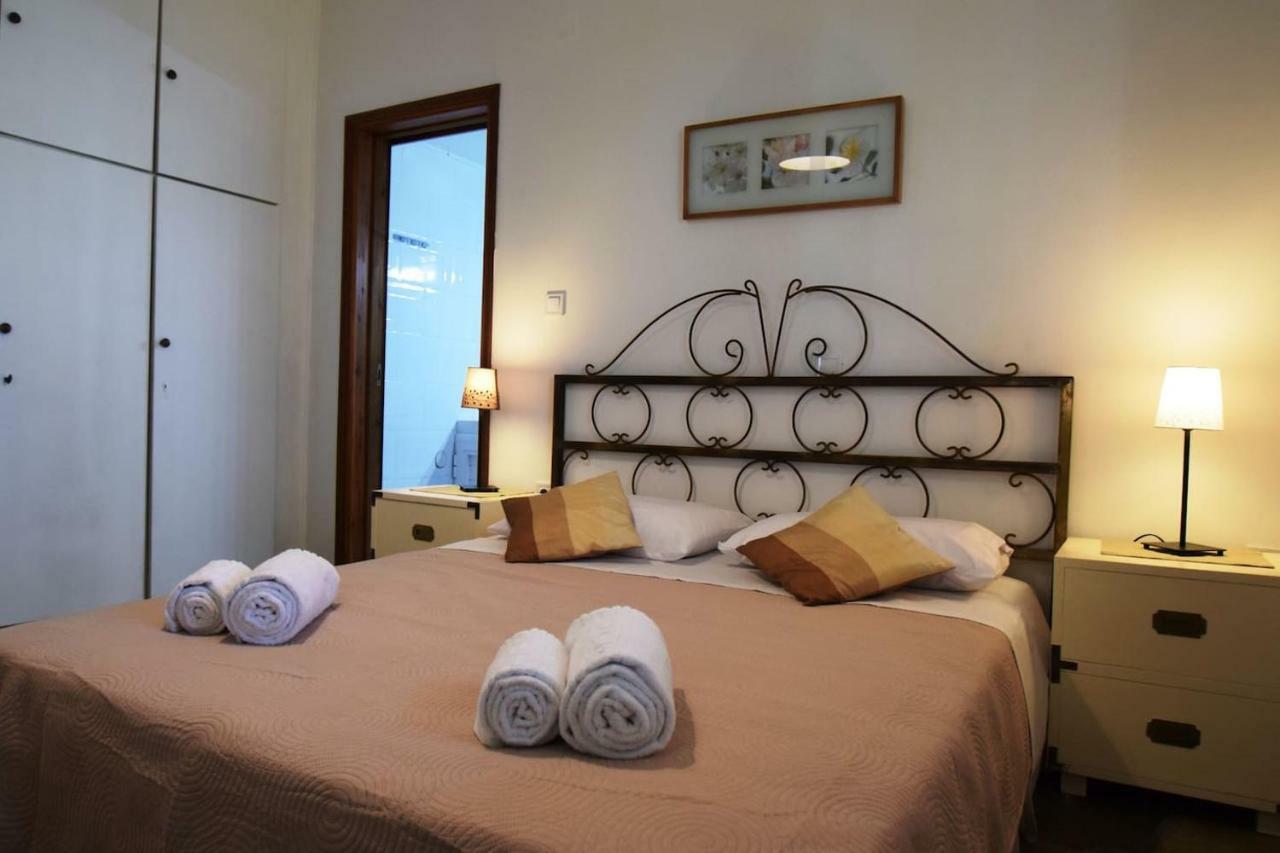 Antorina Beachfront Villas With Private Pools Kamari  Eksteriør billede